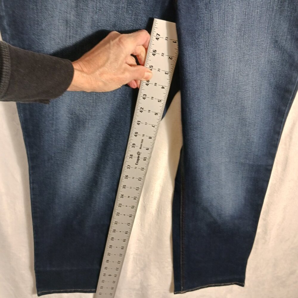 Denim & Company 14P, Denim Jeans, Straight Leg - Picture 13 of 16